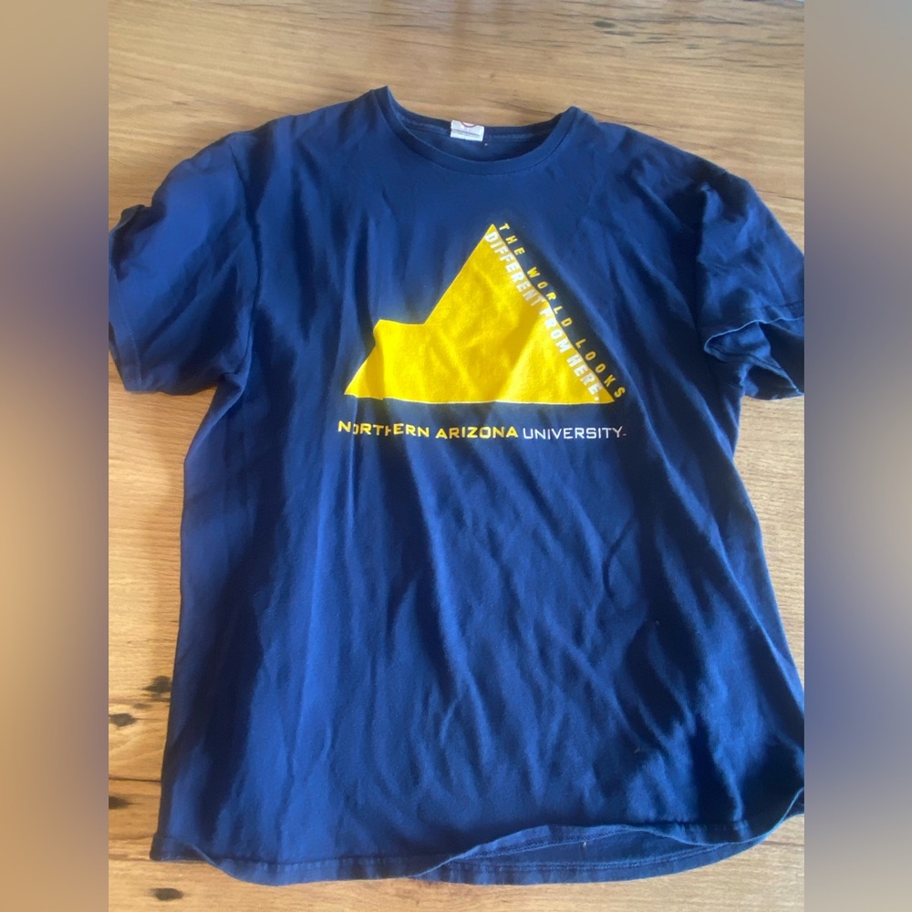 Delta Blue and Yellow Short Sleeve‎ Tee